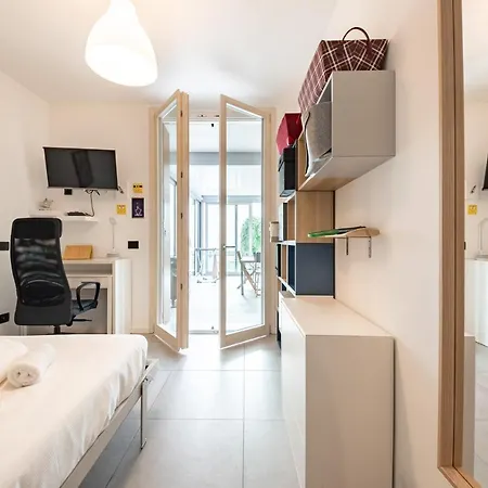 Apartment Renovated With Garden & Veranda! Milan